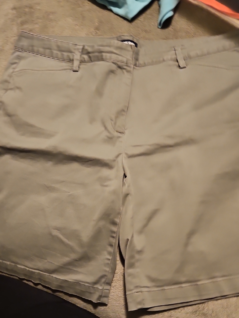 Lands' End Women's Khaki Bermuda Shorts - Light Green.